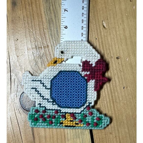 Lot of 5 Vintage Goose Geese Coasters. Crochet?  Plastic Canvas? Birds. Country - Picture 5 of 5